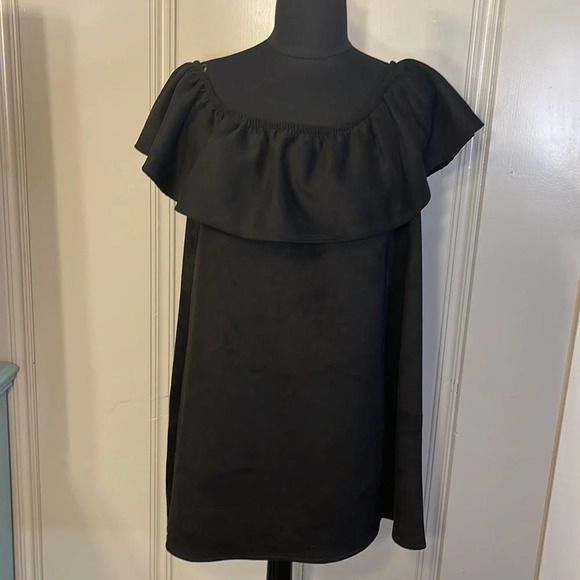 NWT Karlie mini dress faux suede off shoulder black ruffle small - Picture 1 of 8